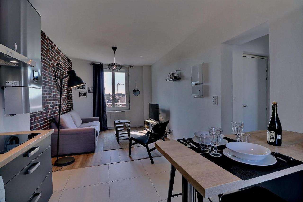 Appartement Logisy En Centre-Ville De Vitre I Logisy L'Indu Vitré Zewnętrze zdjęcie